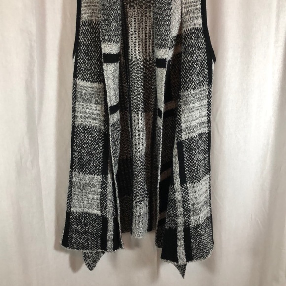 Style & Co Sleeveless Open Sweater size Small - Picture 4 of 8